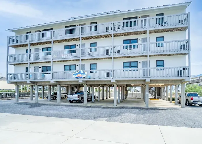Ocean Echo Apartment *